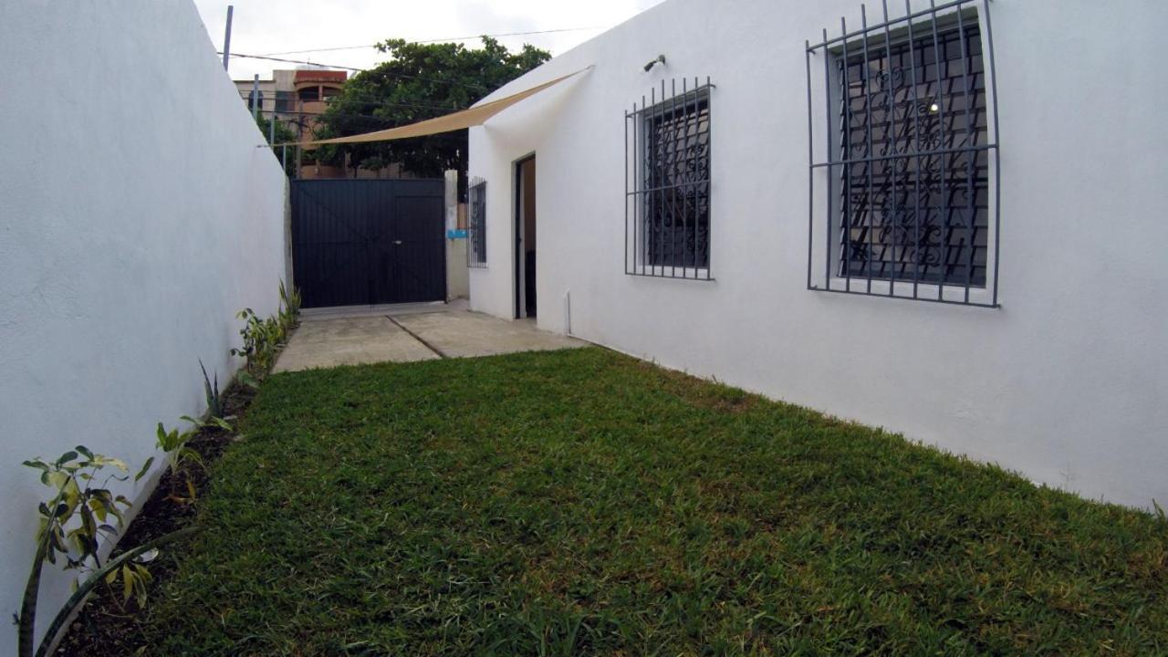 Studio Martha Cancun Luaran gambar